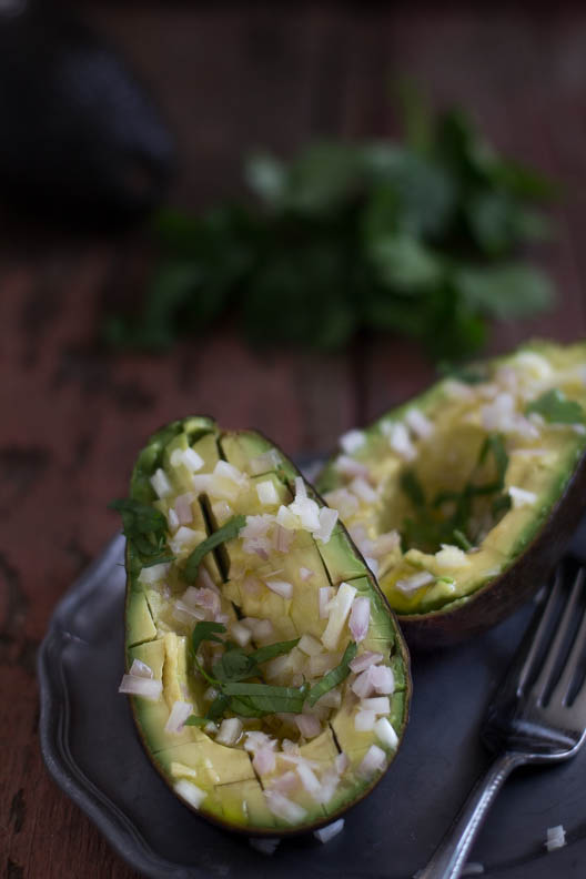Avocados with Shallots